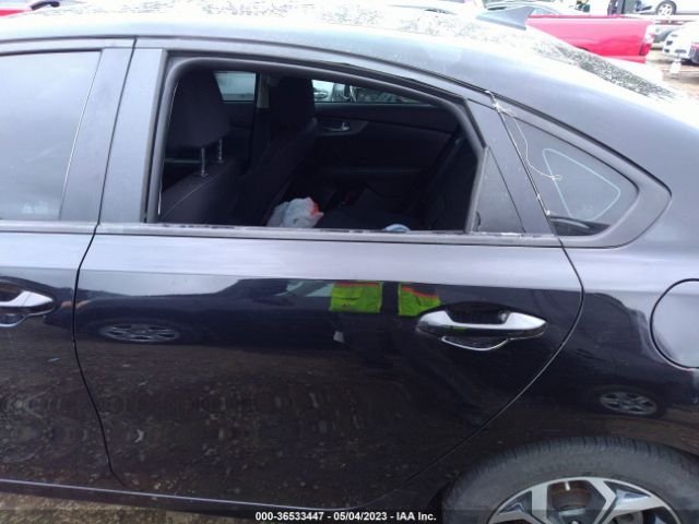 3KPF24AD1KE042751 KIA Forte Lxs