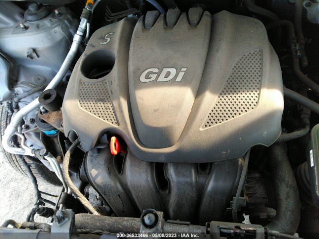 KNDPBCAC7F7741040 KIA Sportage Lx