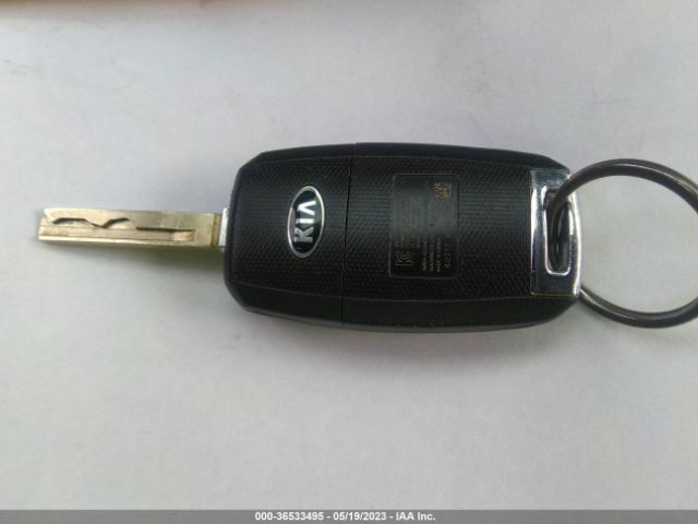 5XYPGDA5XHG330617 KIA Sorento Lx V6