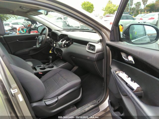 5XYPGDA5XHG330617 KIA Sorento Lx V6
