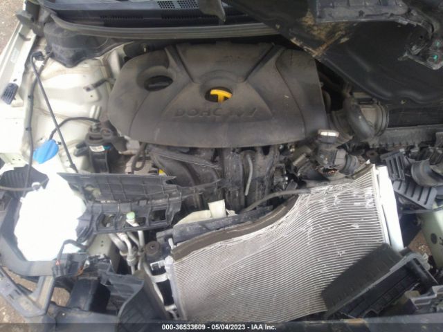 KNAFK4A65F5286225 KIA FORTE LX