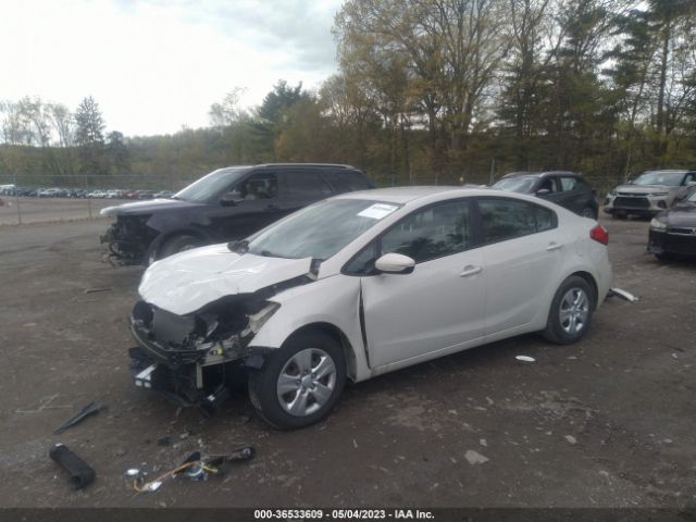 KNAFK4A65F5286225 KIA FORTE LX