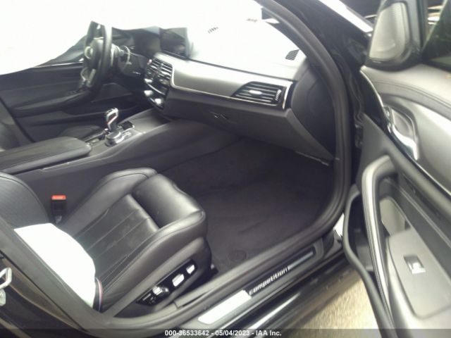 WBS83CH0XNCJ25005 BMW M5