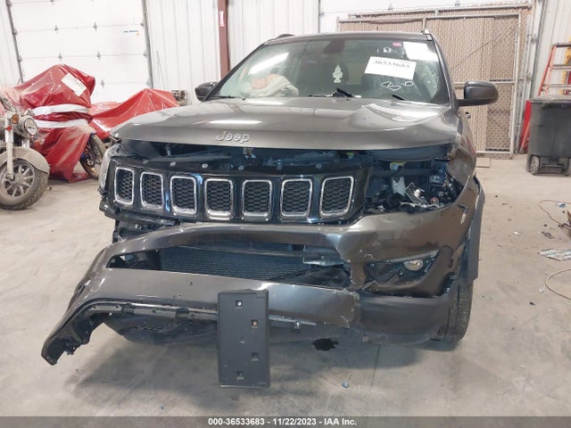 Jeep Compass Latitude 4x4 2018 3C4NJDBB8JT179210 Image 6