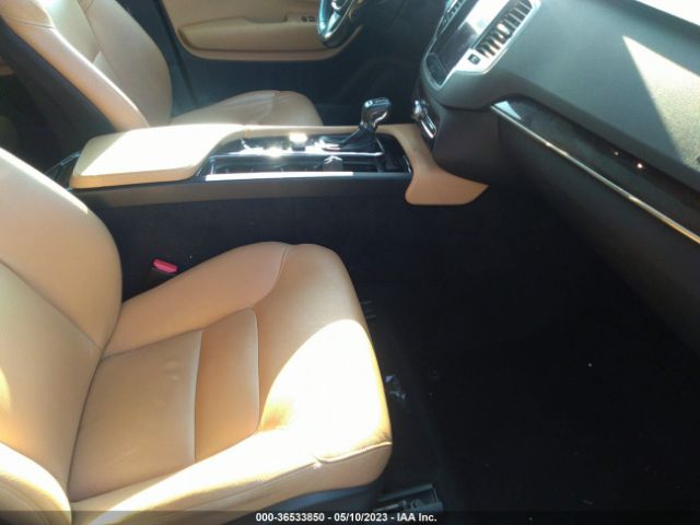YV4A22PK7G1021785 Volvo Xc90 T6 Momentum