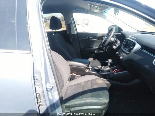2020 KIA SORENTO LX V6 VIN: 5XYPG4A54LG634342