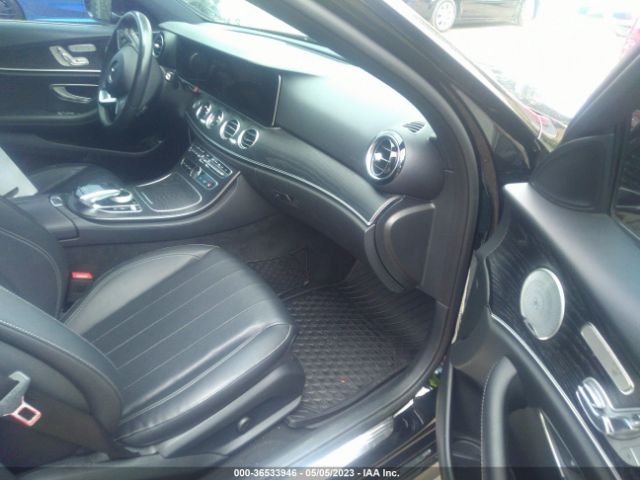 WDDZF4JB9JA368319 Mercedes-Benz E-class E 300