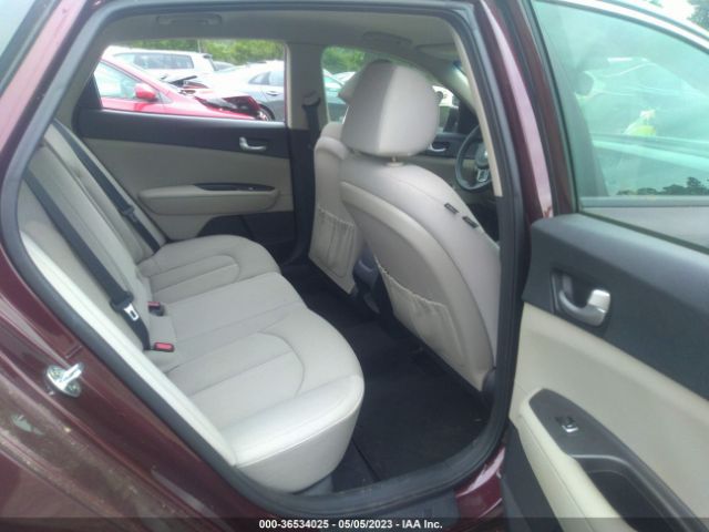 5XXGT4L30GG037156 KIA Optima Lx