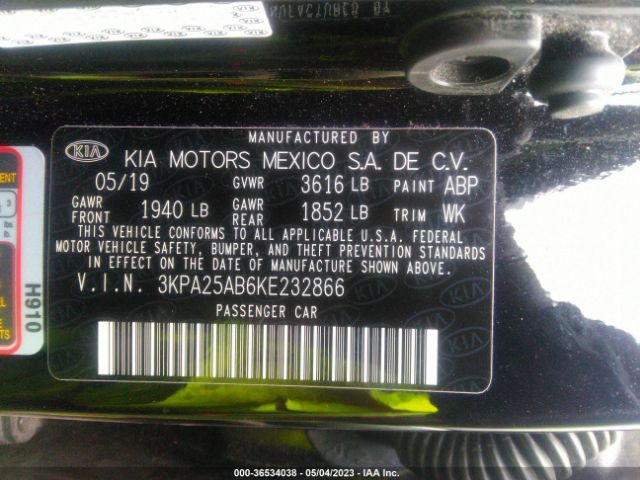 3KPA25AB6KE232866 KIA Rio 5-door S