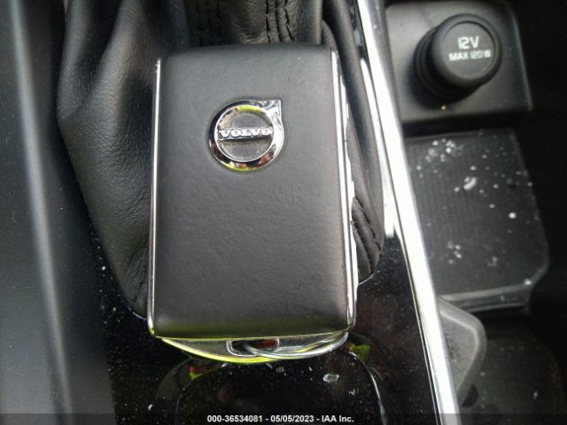 7JRA22TL2KG010380 Volvo S60 INSCRIPTION