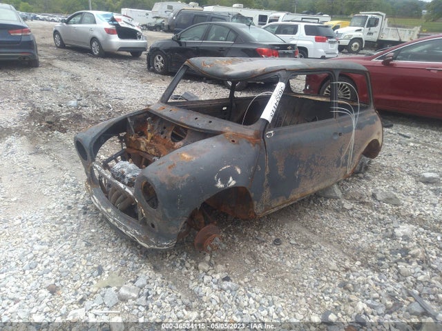 1990 MINI COOPER VIN: 4493508