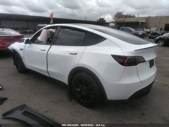 7SAYGDEE1PF609834 Tesla Model Y Long Range