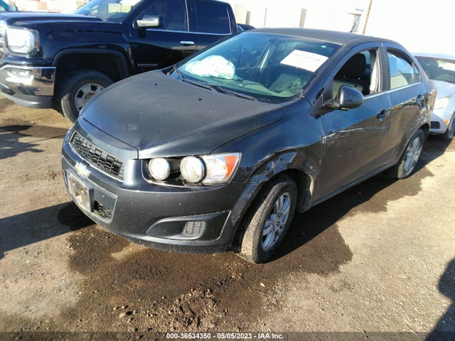 Chevrolet SONIC LT 2014 1G1JC5SG9E4109293 Image 2