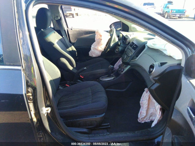 Chevrolet SONIC LT 2014 1G1JC5SG9E4109293 Image 6
