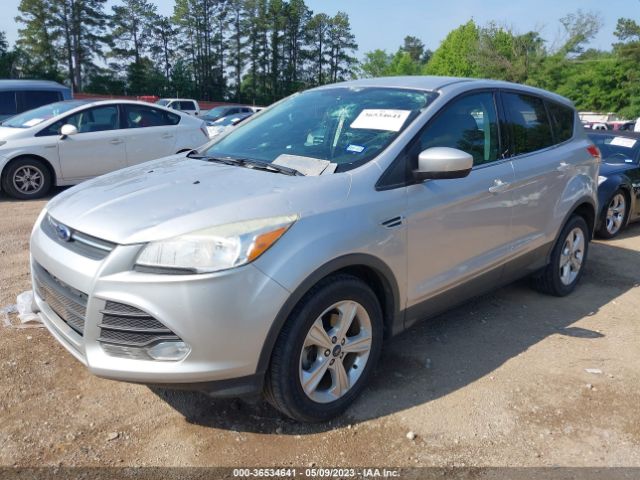 1FMCU0GX8EUA92815 Ford ESCAPE SE