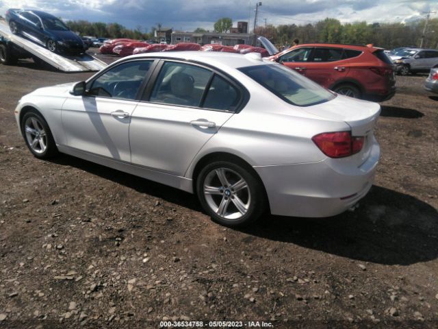 WBA3B5C56FF962429 BMW 3 Series 328i Xdrive
