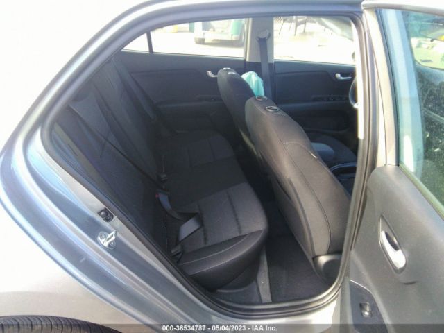 3KPA25AD0ME377907 KIA Rio 5-door S