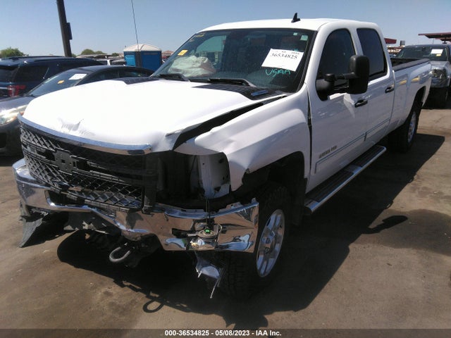 2014 Chevrolet Silverado 3500, VIN: 1GC4C0E81EF112558