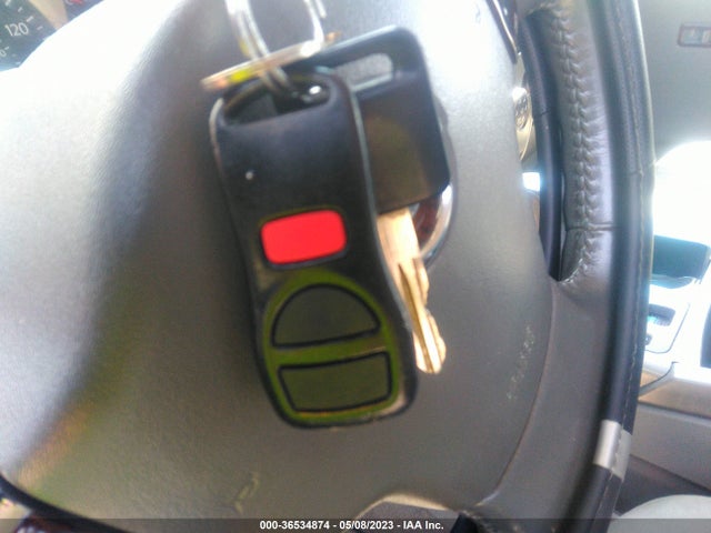 2006 NISSAN TITAN SE VIN: 1N6BA06B96N542107