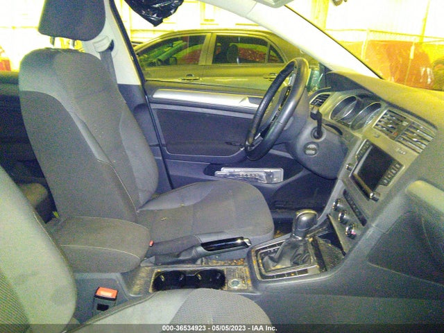 3VW217AU6GM044248 Volkswagen Golf Tsi S
