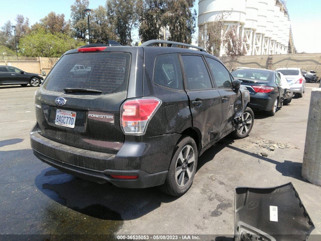 JF2SJABC3JH475830 Subaru Forester
