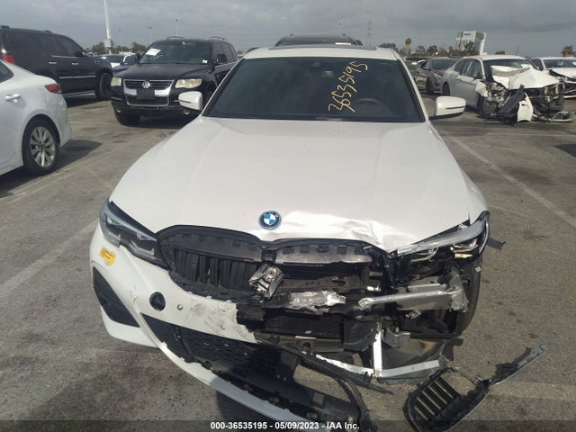 BMW 3 Series 330e 2022 аукцион фото