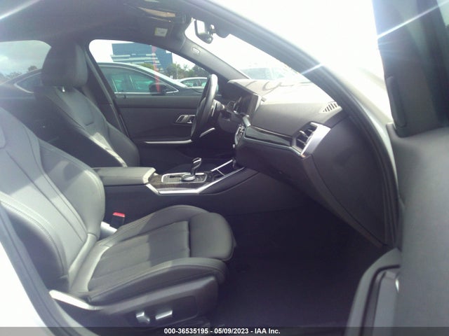 BMW 3 Series 330e 2022 аукцион фото