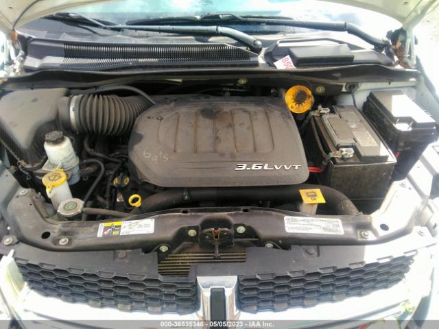 2C4RDGBG3JR231318 Dodge Grand Caravan Se