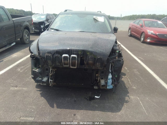 36535386 :رقم المزاد ، 1C4PJLCS6FW632341 vin ، 2015 Jeep Cherokee Latitude مزاد بيع