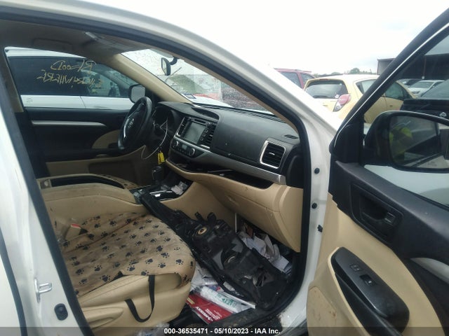 Toyota Highlander Le 2016 5TDZKRFH5GS173524 Image 5