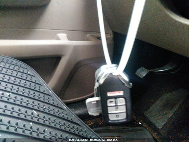 Honda Pilot Elite 2016 5FNYF6H04GB047004 Image 11