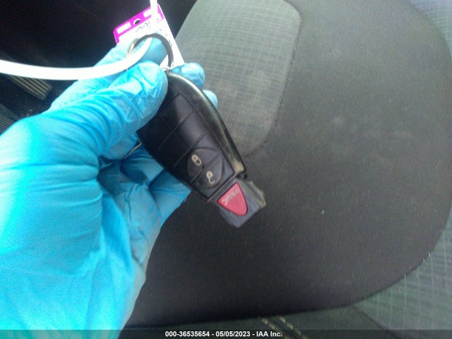 1C4PJLCB4HW560221 Jeep Cherokee Latitude