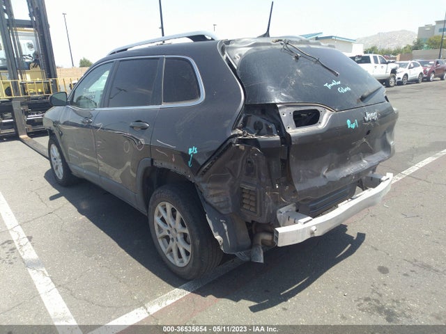 1C4PJLCB4HW560221 Jeep Cherokee Latitude