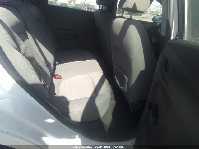 Chevrolet SONIC LS 2016 1G1JA6SH6G4108609 Image 9