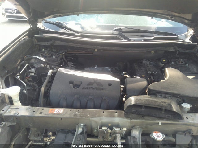 JA4AD3A38JZ031443 Mitsubishi Outlander Se/sel/le
