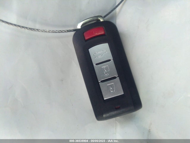 JA4AD3A38JZ031443 Mitsubishi Outlander Se/sel/le