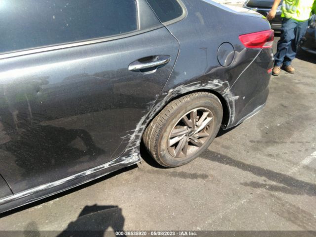 5XXGT4L35LG438745 KIA Optima Lx