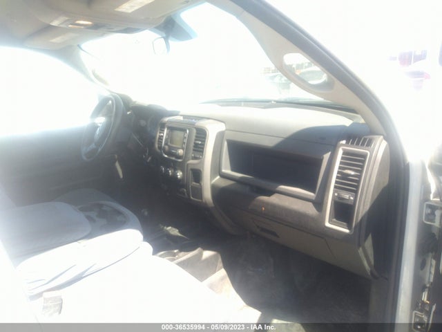 3C6UR5HJ0JG359127 RAM 2500 Tradesman