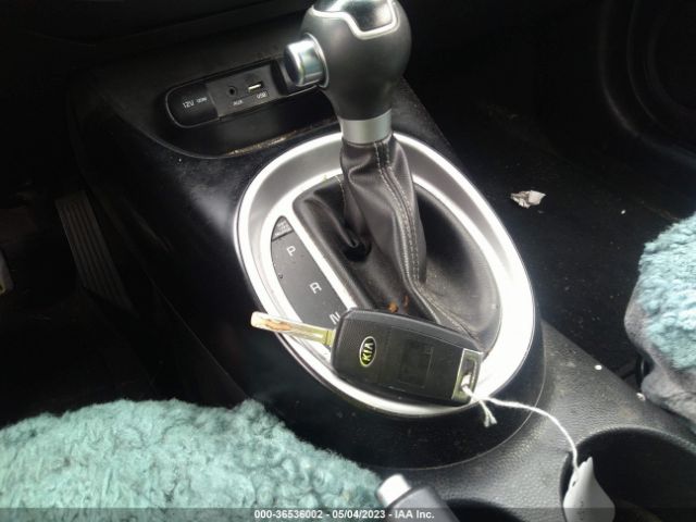 KNDJP3A5XJ7571080 KIA SOUL +