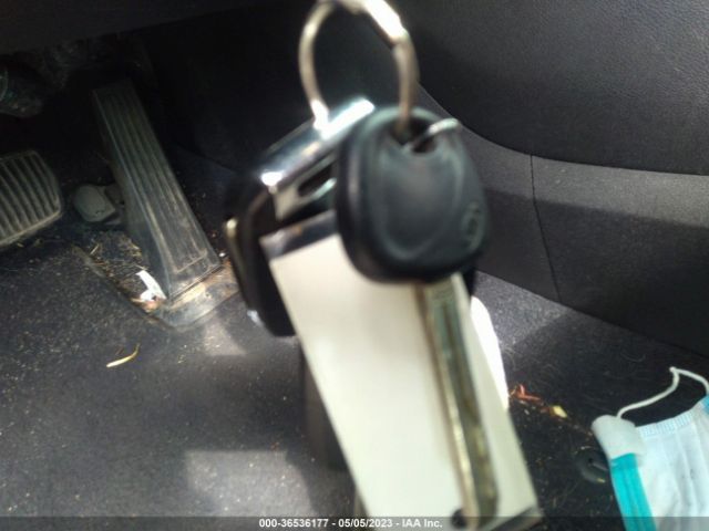 5XYPGDA53HG240192 KIA Sorento Lx V6