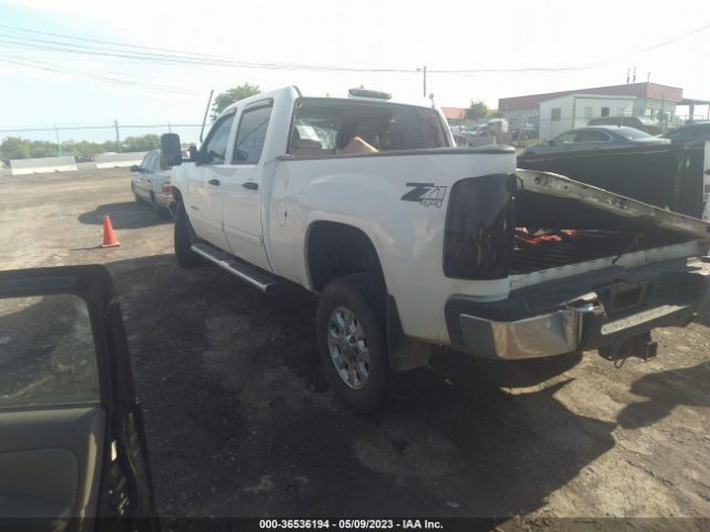 1GT120CG6EF119327 GMC Sierra 2500hd Sle