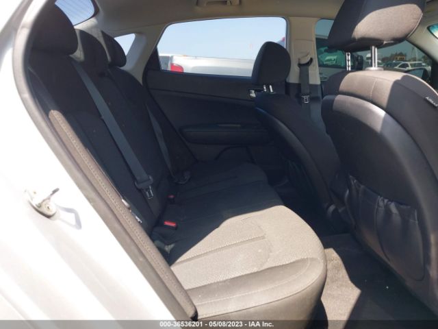 5XXGT4L32JG229556 KIA Optima Lx