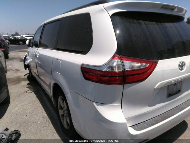 Toyota SIENNA LE 2015 5TDKK3DC4FS639870 Image 7