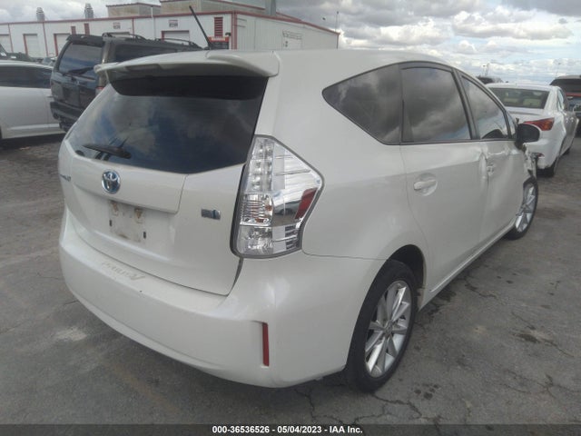 Toyota Prius V Two/three/five 2014 JTDZN3EU3EJ003823 Image 4