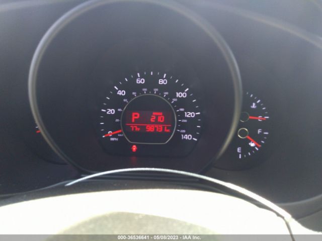 KNDJN2A25F7801010 KIA Soul Base