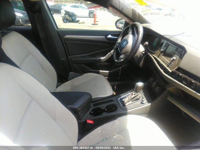 3VWC57BU3KM220415 Volkswagen Jetta S/se/r-line