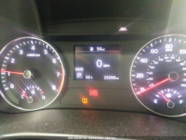3KPF24AD7ME373014 KIA Forte Lxs