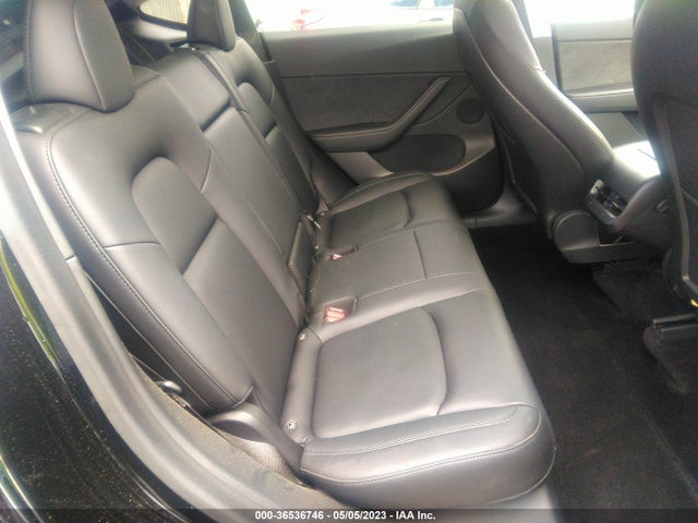 Tesla Model Y Long Range 2021 5YJYGDEE4MF143969 Image 8