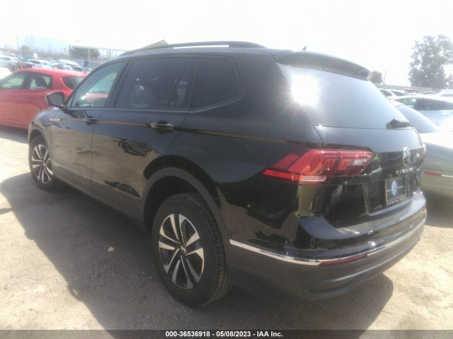 3VV1B7AX6NM150929 Volkswagen TIGUAN S