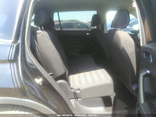 3VV1B7AX6NM150929 Volkswagen TIGUAN S